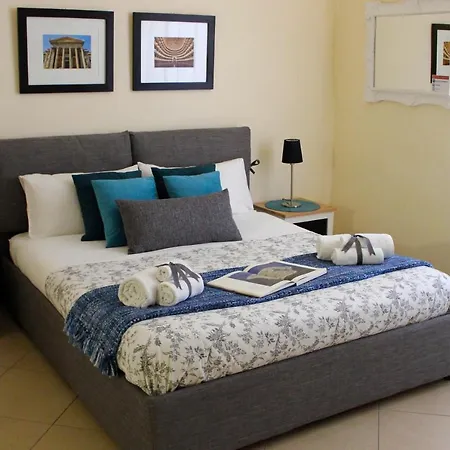 公寓 巴勒莫安蒂卡酒店 *