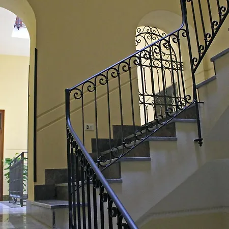 公寓 巴勒莫安蒂卡酒店